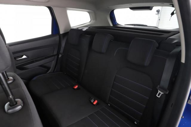 Dacia Duster image 1