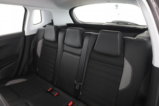 Peugeot 2008 image 7