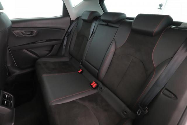 Seat Leon image 5