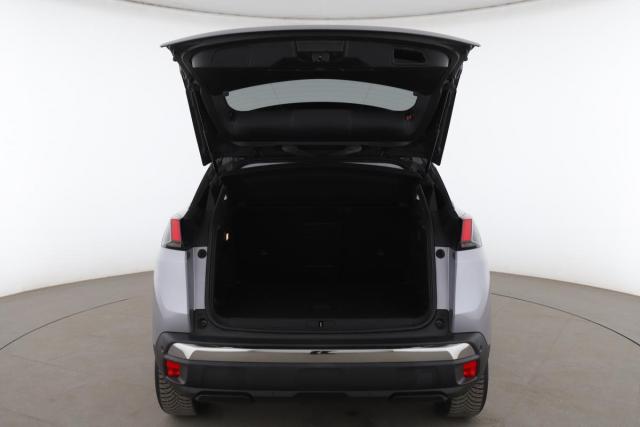 Peugeot 3008 image 2