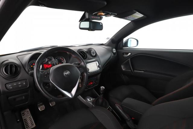 Alfa Romeo Mito image 6