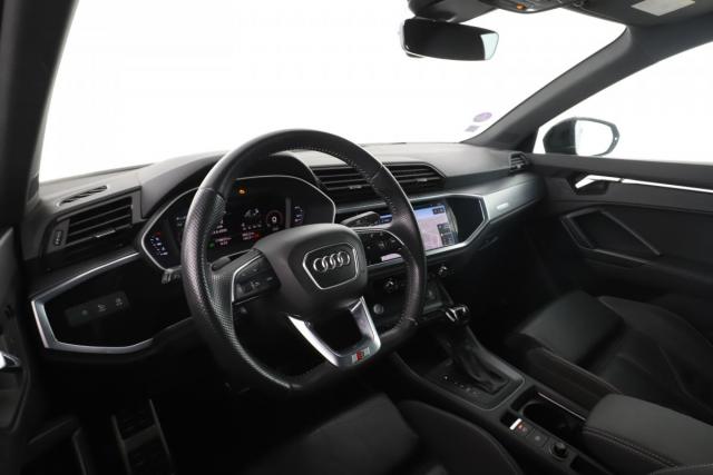 Audi Q3 image 3