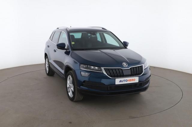Skoda Karoq image 8