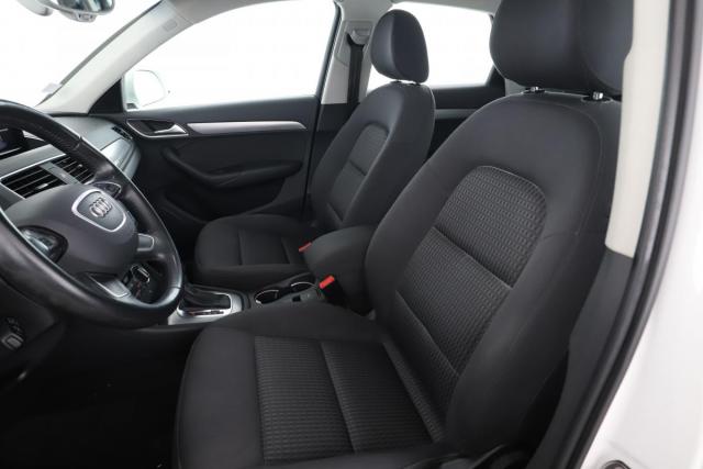 Audi Q3 image 9