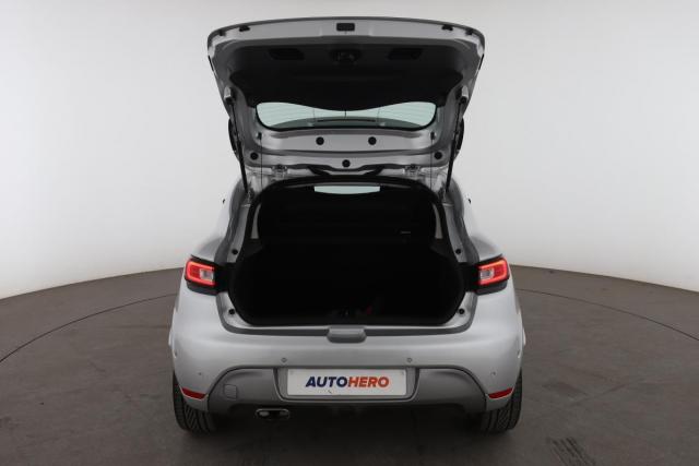 Renault Clio image 9