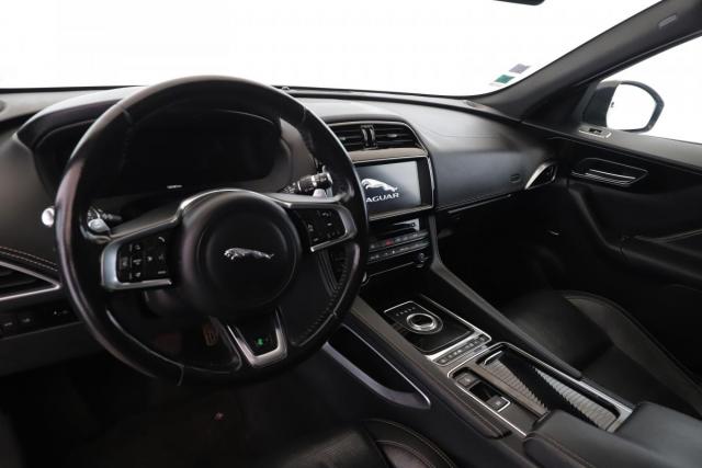 Jaguar F-Pace image 1