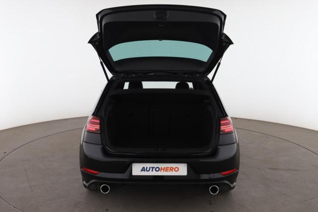 Volkswagen Golf image 3