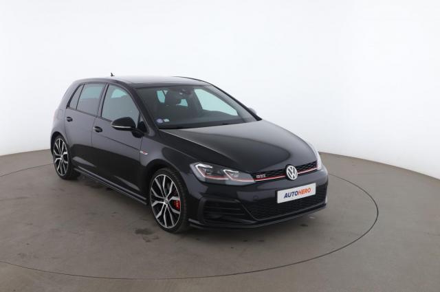 Volkswagen Golf image 6