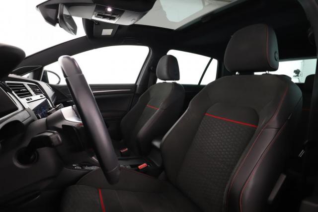 Volkswagen Golf image 5