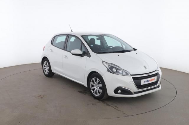 Peugeot 208 image 4