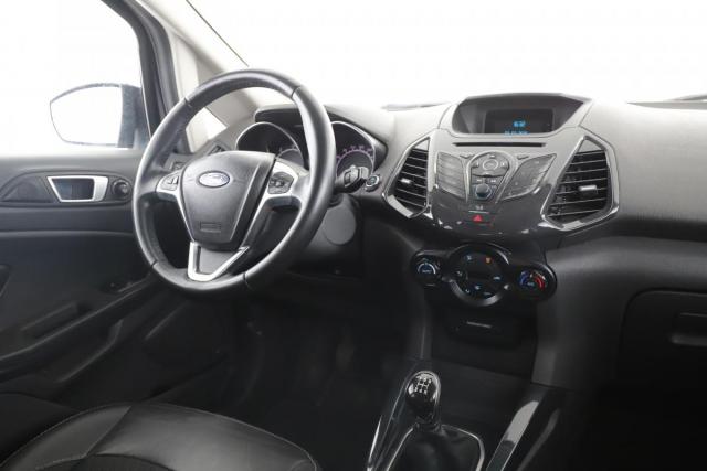 Ford Ecosport image 5