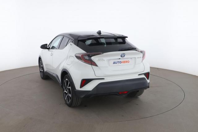 Toyota C-Hr image 9