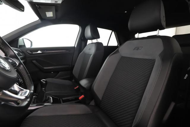 Volkswagen T-Roc image 3