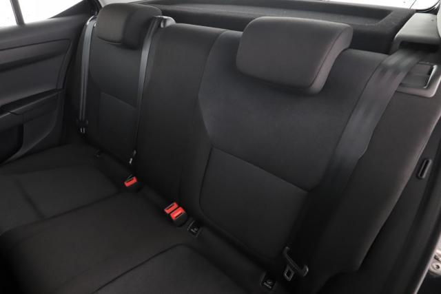 Skoda Fabia image 8