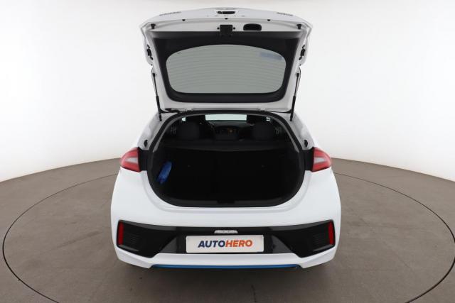Hyundai Ioniq image 9