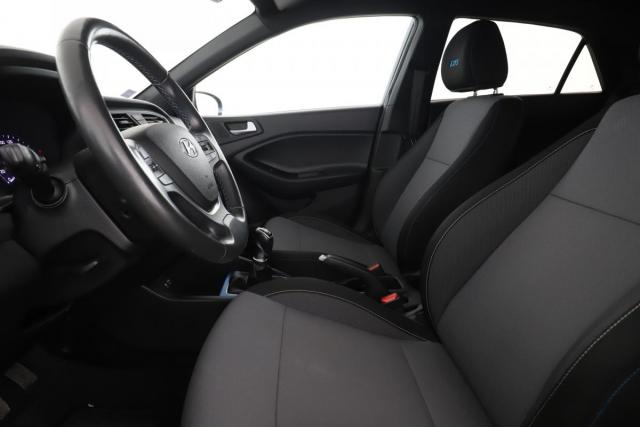 Hyundai I20 image 2