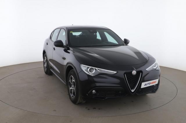 Alfa Romeo Stelvio image 4