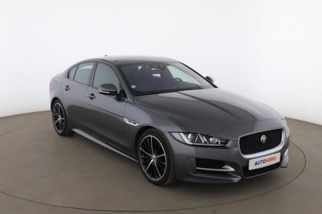 Jaguar Xe image 7
