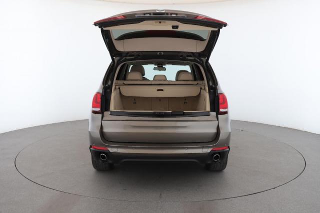 Bmw X5 image 2
