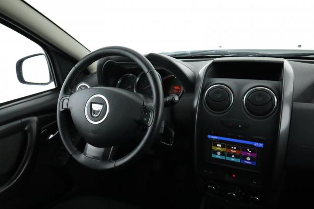 Dacia Duster image 4