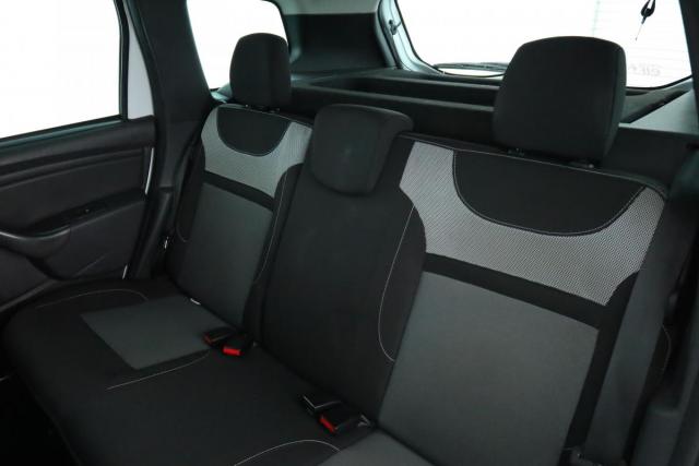 Dacia Duster image 5