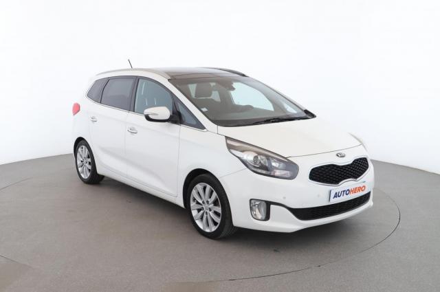 Kia Carens image 2