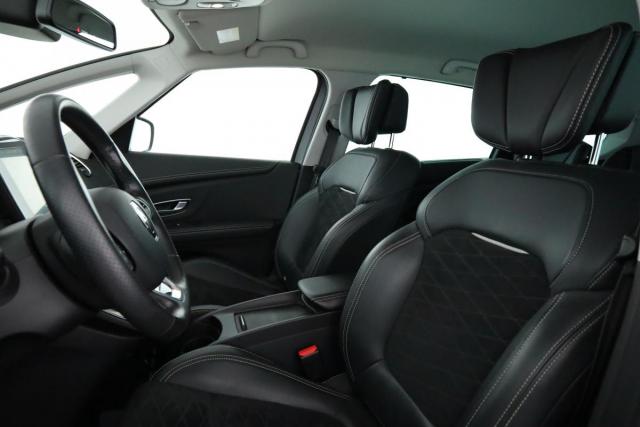 Renault Grand Scénic image 1