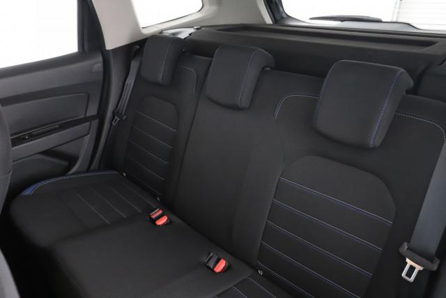 Dacia Duster image 8
