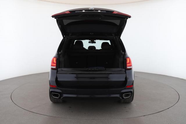 Bmw X5 image 2
