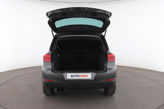 Volkswagen Tiguan image 9