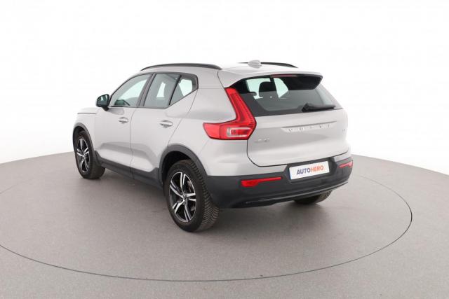 Volvo Xc40 image 2