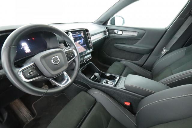 Volvo Xc40 image 6
