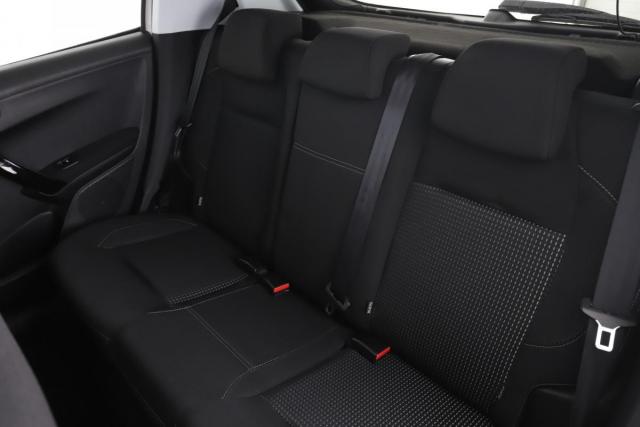 Peugeot 208 image 7