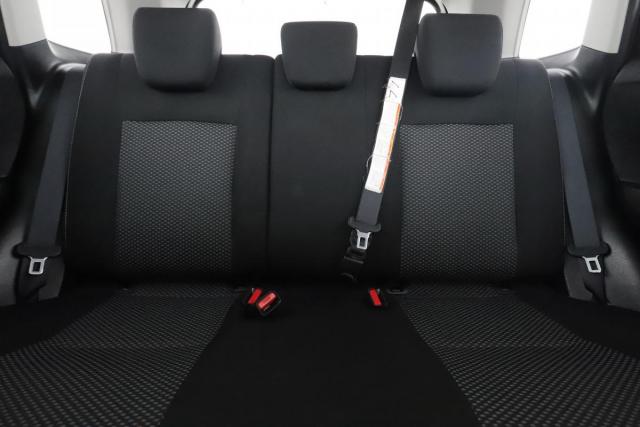 Suzuki Vitara image 4