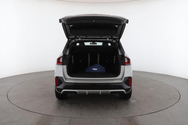 Bmw X1 image 2