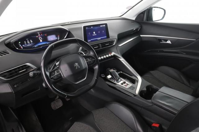 Peugeot 3008 image 2