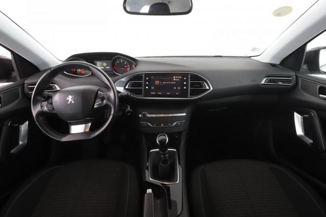 Peugeot 308 image 2
