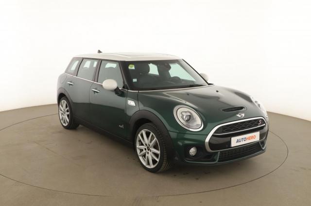 Mini Clubman image 2