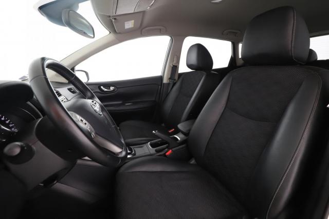Nissan Pulsar image 1