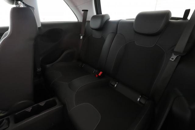 Opel Adam image 7