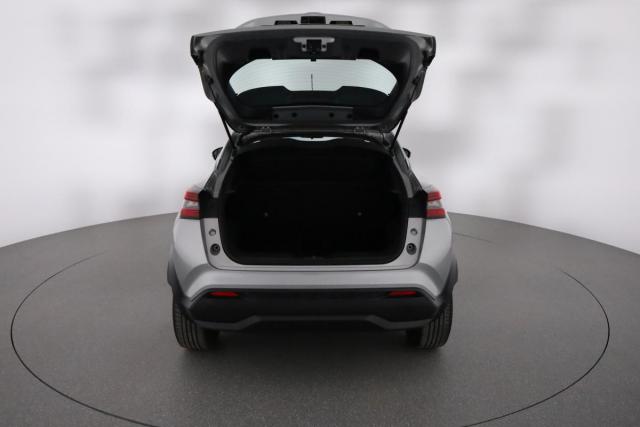 Nissan Juke image 5