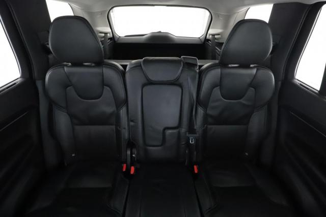 Volvo Xc90 image 4