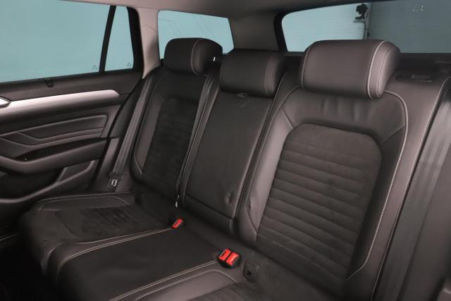Volkswagen Passat Sw image 8