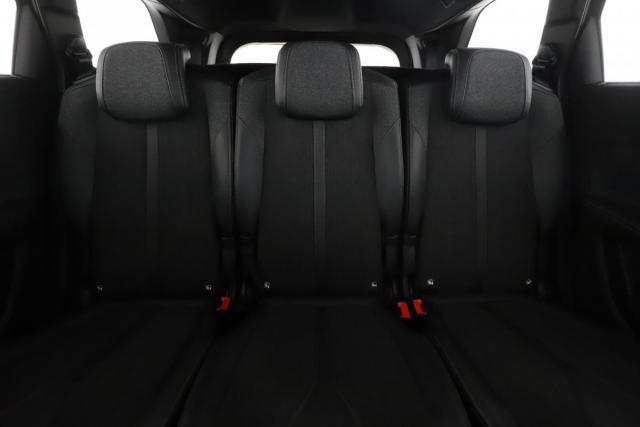Peugeot 5008 image 4