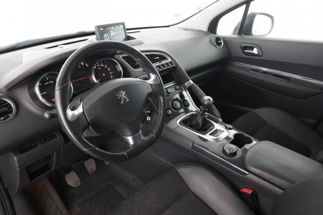 Peugeot 3008 image 1