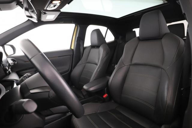 Toyota Yaris Cross image 9