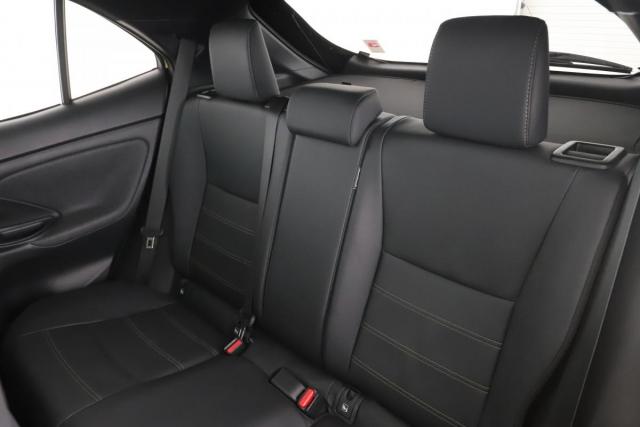 Toyota Yaris Cross image 6
