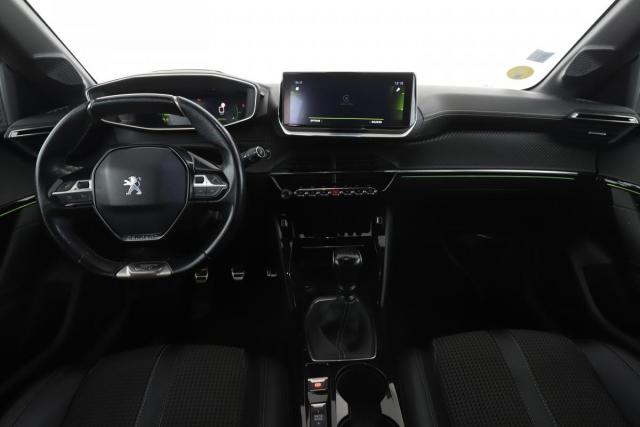 Peugeot 208 image 5