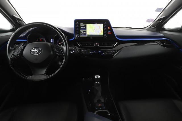Toyota C-Hr image 6