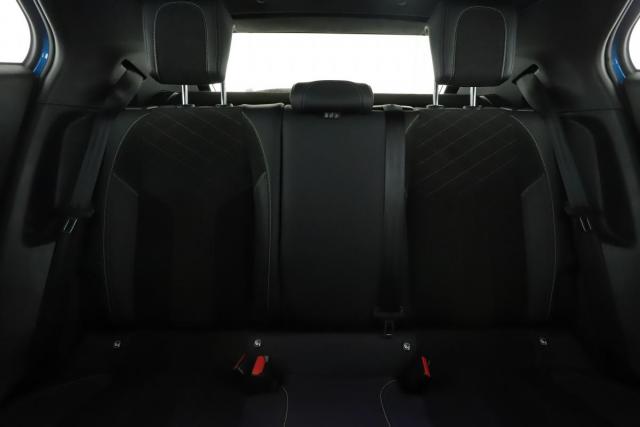 Peugeot 2008 image 6